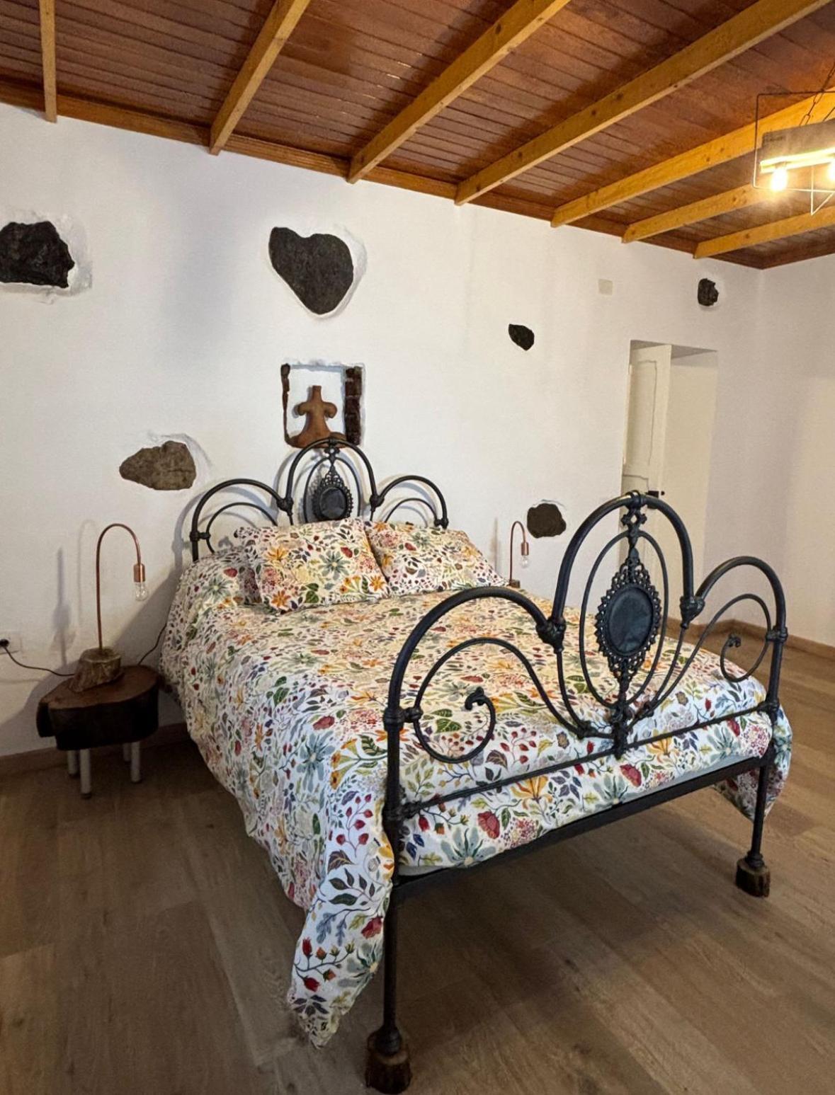 Taknara Rural Chalet